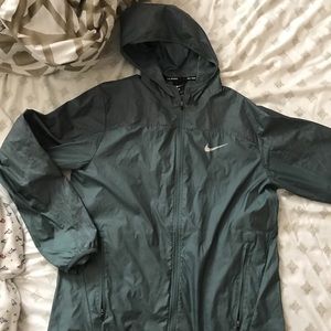 Nike Men's Windbreaker